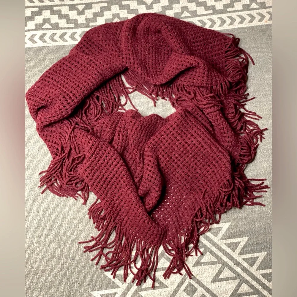 Infinity Scarf - Picture 1 of 3